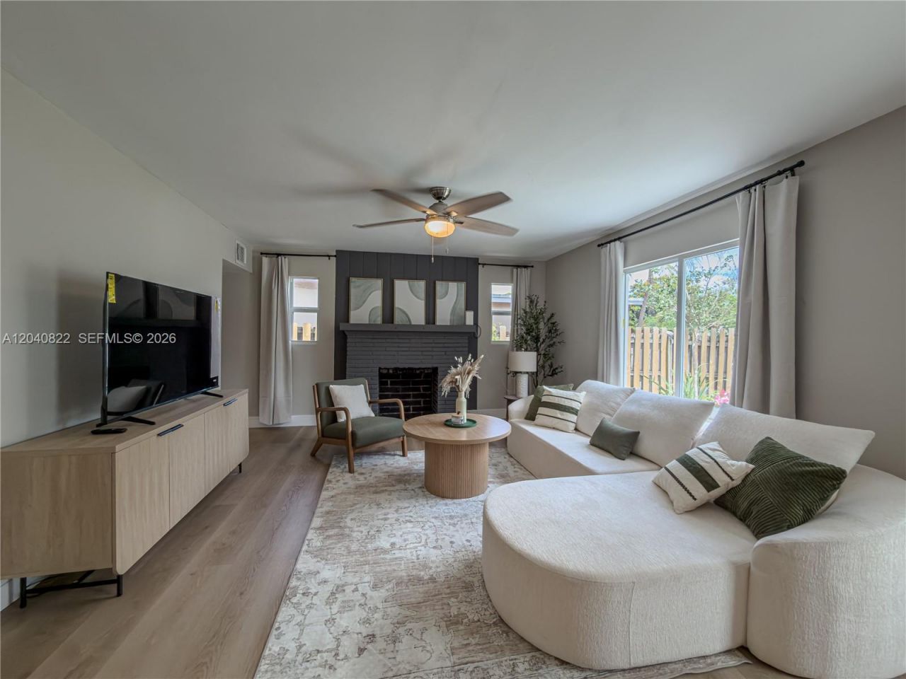 1813 SW 10th St , Fort Lauderdale, FL 33312 Photo