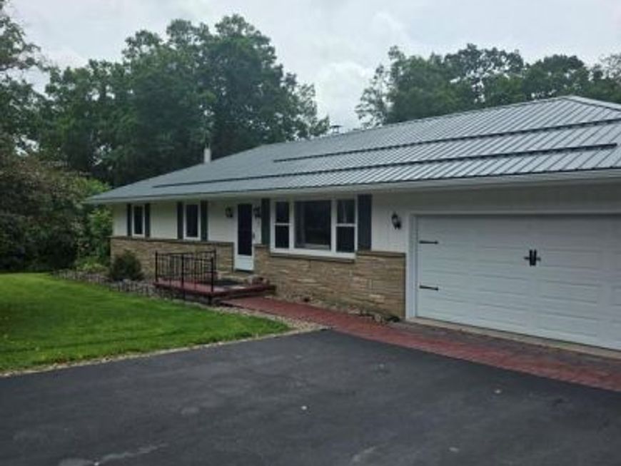 321 Deer Park Hotel Road, Oakland, MD 21550 Main Photo