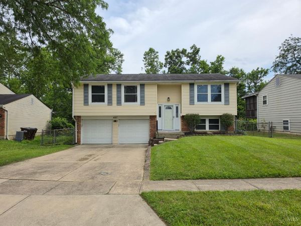 487 Brunswick Drive, Forest Park, OH 45240