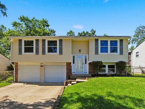 487 Brunswick Drive, Forest Park, OH 45240