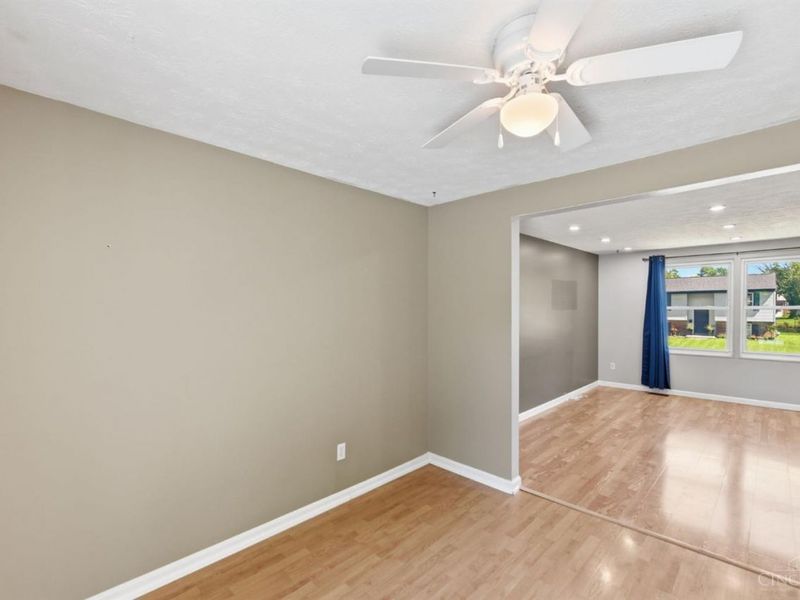 487 Brunswick Drive, Forest Park, OH 45240 Photo 10