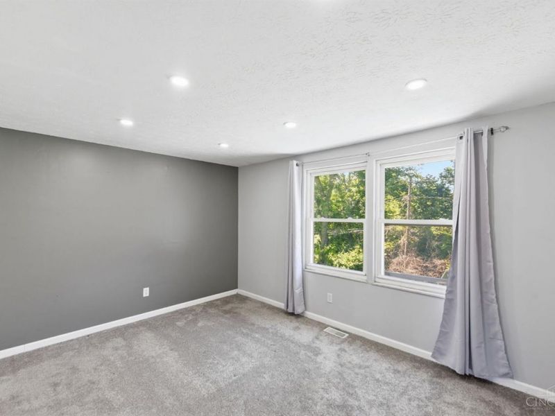 487 Brunswick Drive, Forest Park, OH 45240 Photo 19