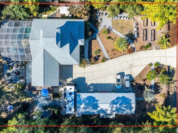 615 ART CENTER AVENUE , NEW SMYRNA BEACH, FL 32168