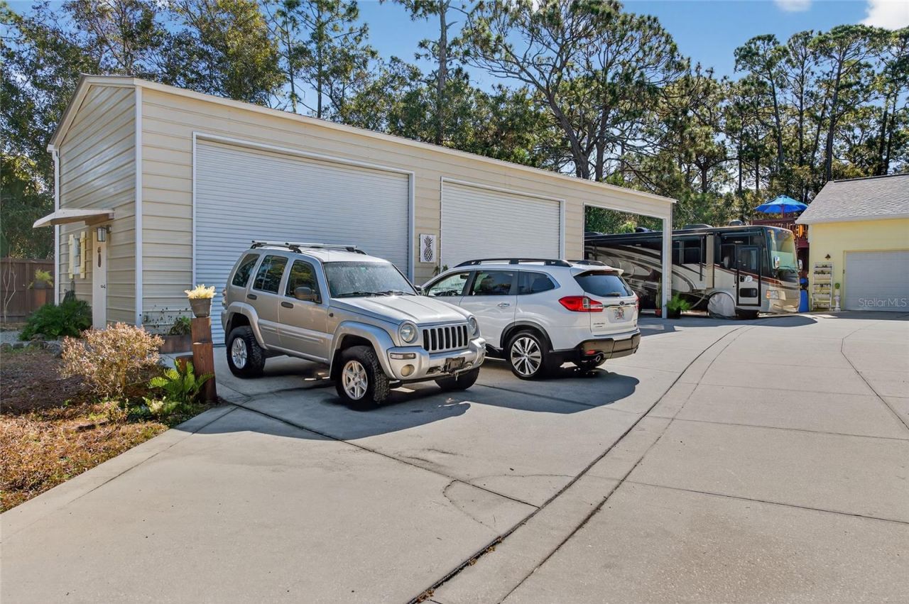 615 Art Center Avenue , New Smyrna Beach, FL 32168 Photo