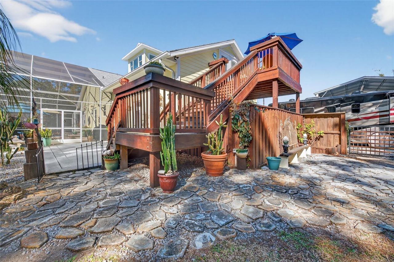 615 Art Center Avenue , New Smyrna Beach, FL 32168 Photo