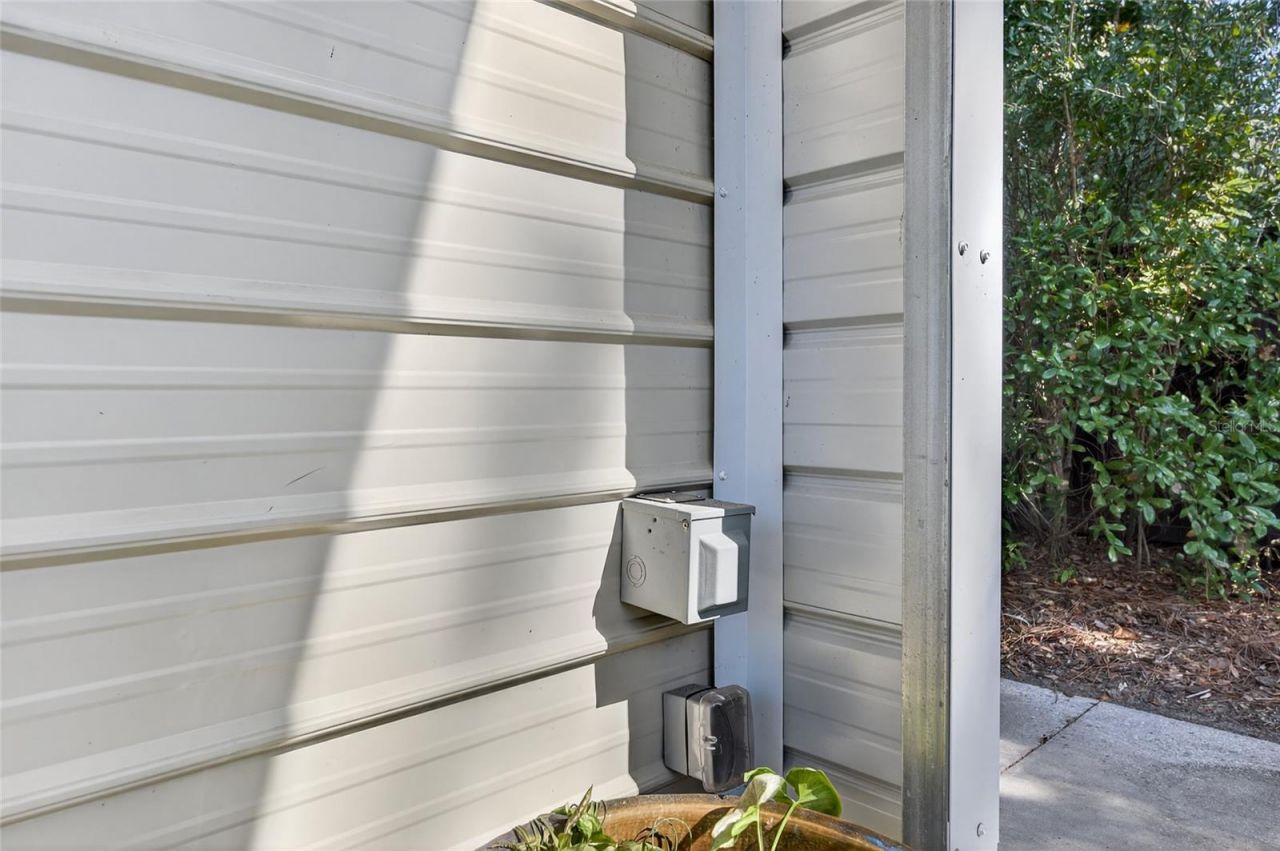 615 Art Center Avenue , New Smyrna Beach, FL 32168 Photo