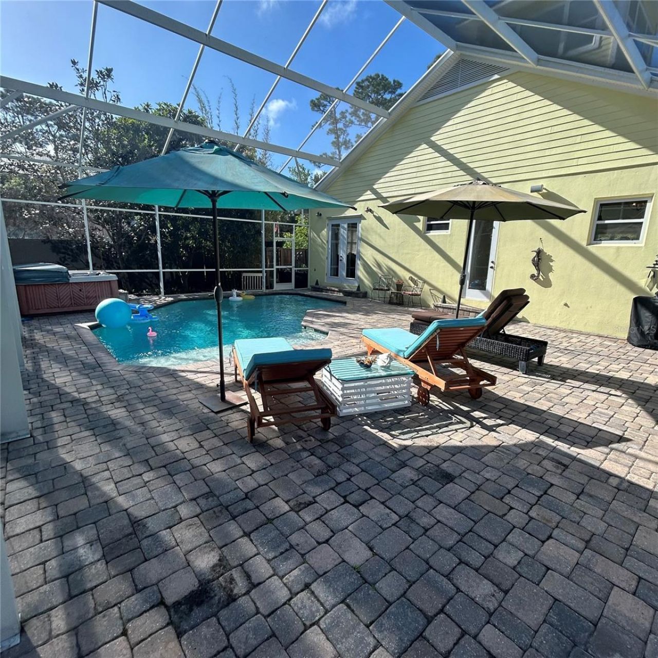 615 Art Center Avenue , New Smyrna Beach, FL 32168 Photo