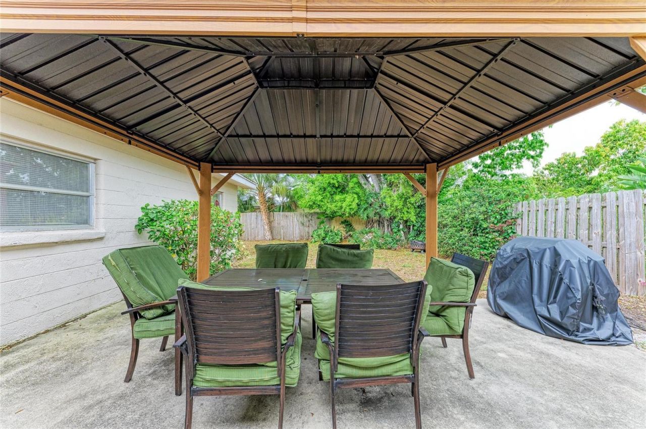 161 Suntan Avenue , Sarasota, FL 34237 Photo