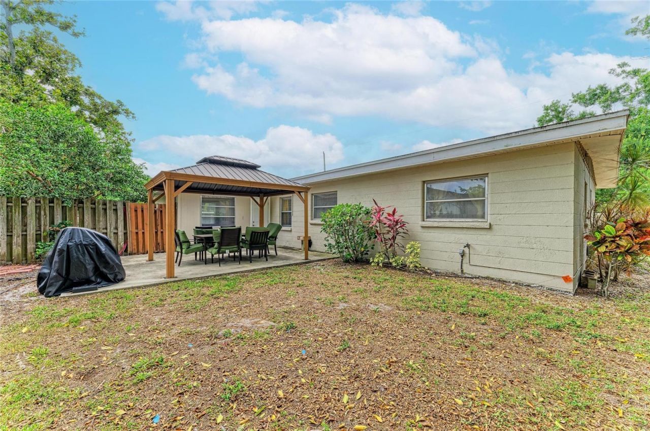161 Suntan Avenue , Sarasota, FL 34237 Photo