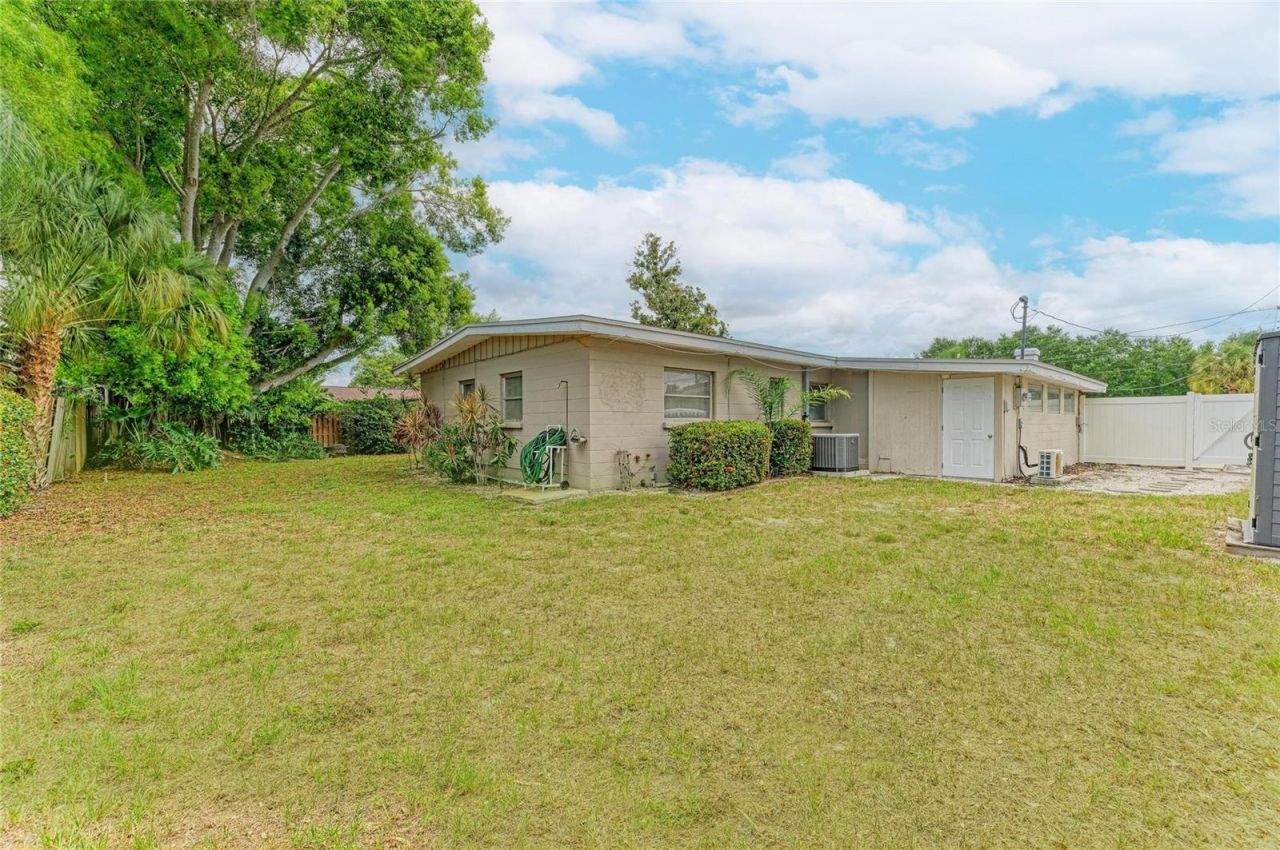 161 Suntan Avenue , Sarasota, FL 34237 Photo