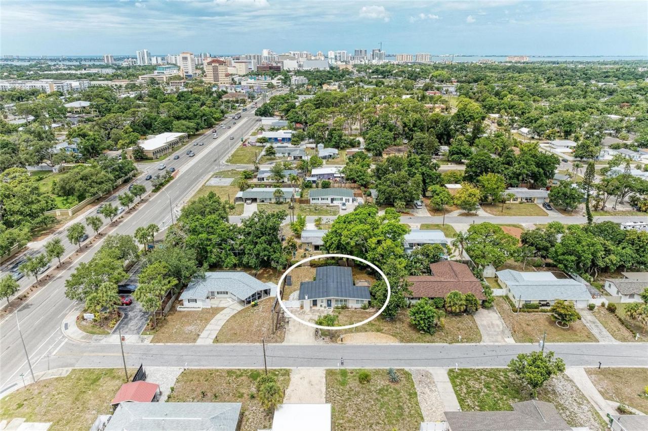 161 Suntan Avenue , Sarasota, FL 34237 Photo