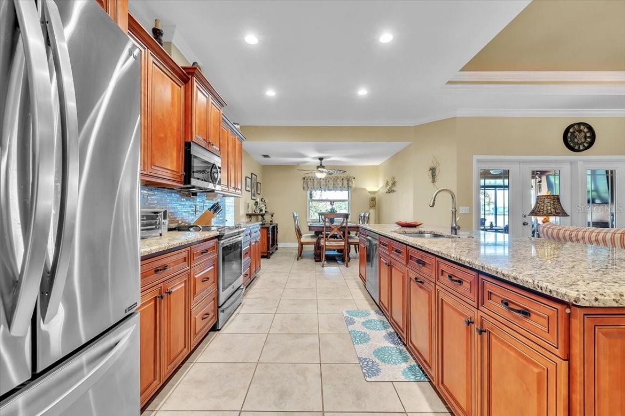 11614 SW Courtly Manor Drive , Lake Suzy, FL 34269 Photo