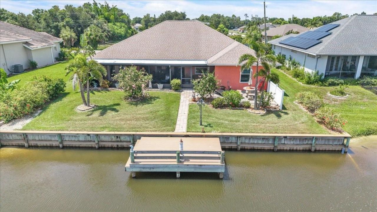 11614 SW Courtly Manor Drive , Lake Suzy, FL 34269 Photo