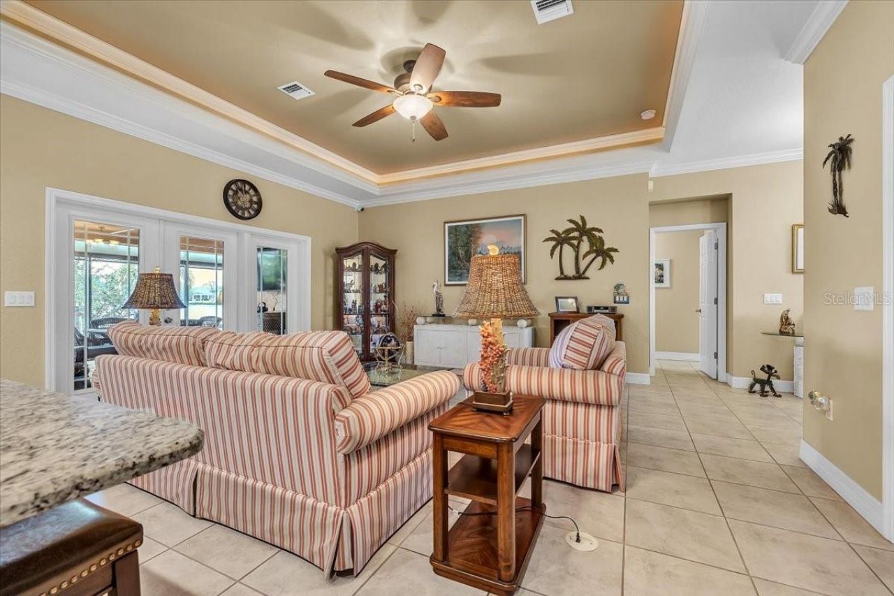 11614 SW Courtly Manor Drive , Lake Suzy, FL 34269 Photo