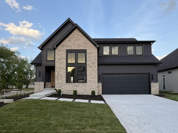 9523 Hook Street, Highland, IN 46322