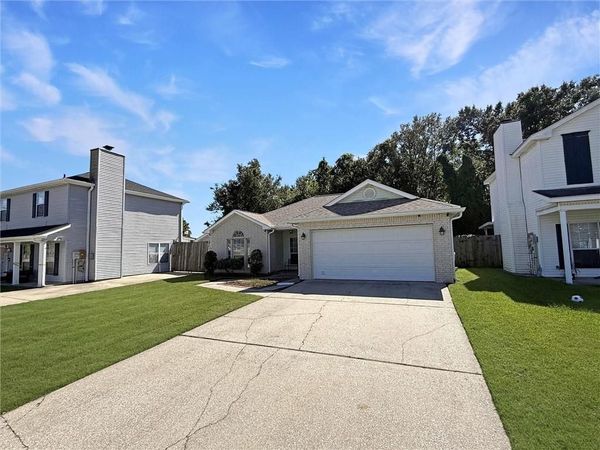 2505 DELTA POINTE Drive , Marrero, LA 70072