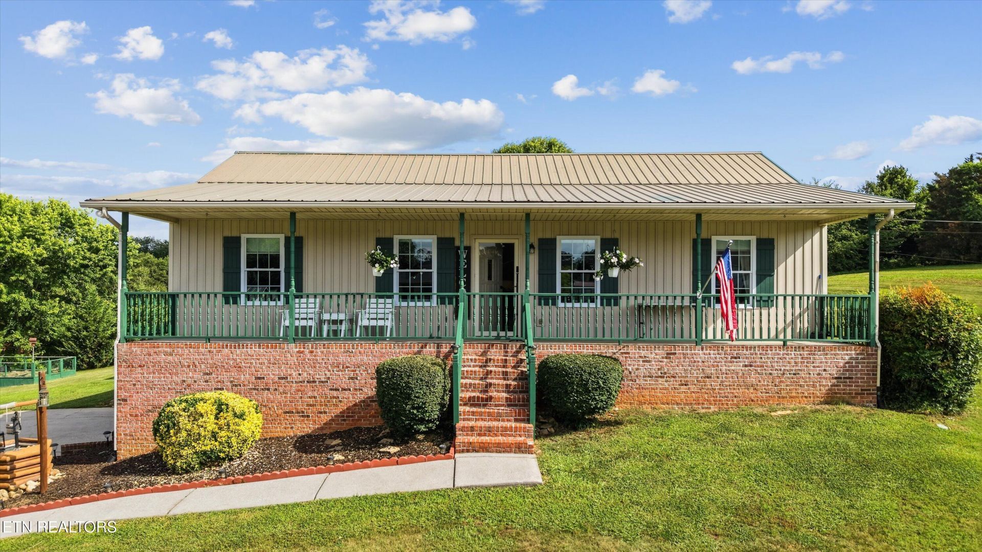 5517 Carlyle Ave, Russellville, TN 37860 Main Photo