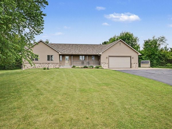 519 Edie Court, Hudson, WI 54016