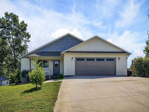 1180 Cobblestone Dr , Rickman, TN 38580
