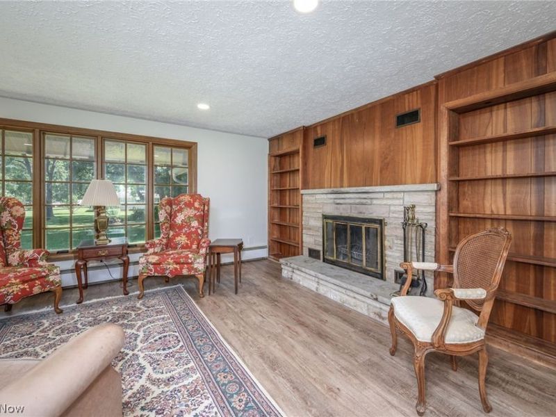919 Robinson Avenue, Barberton, OH 44203 Photo 6