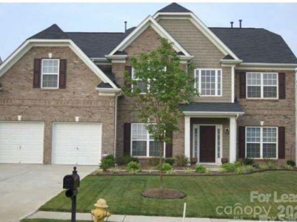 1572 Duckhorn Street NW, Concord, NC 28027