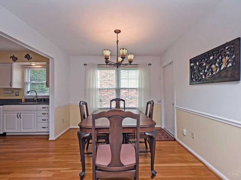 1817 Loisdale Court, Cincinnati, OH 45255 Photo 8