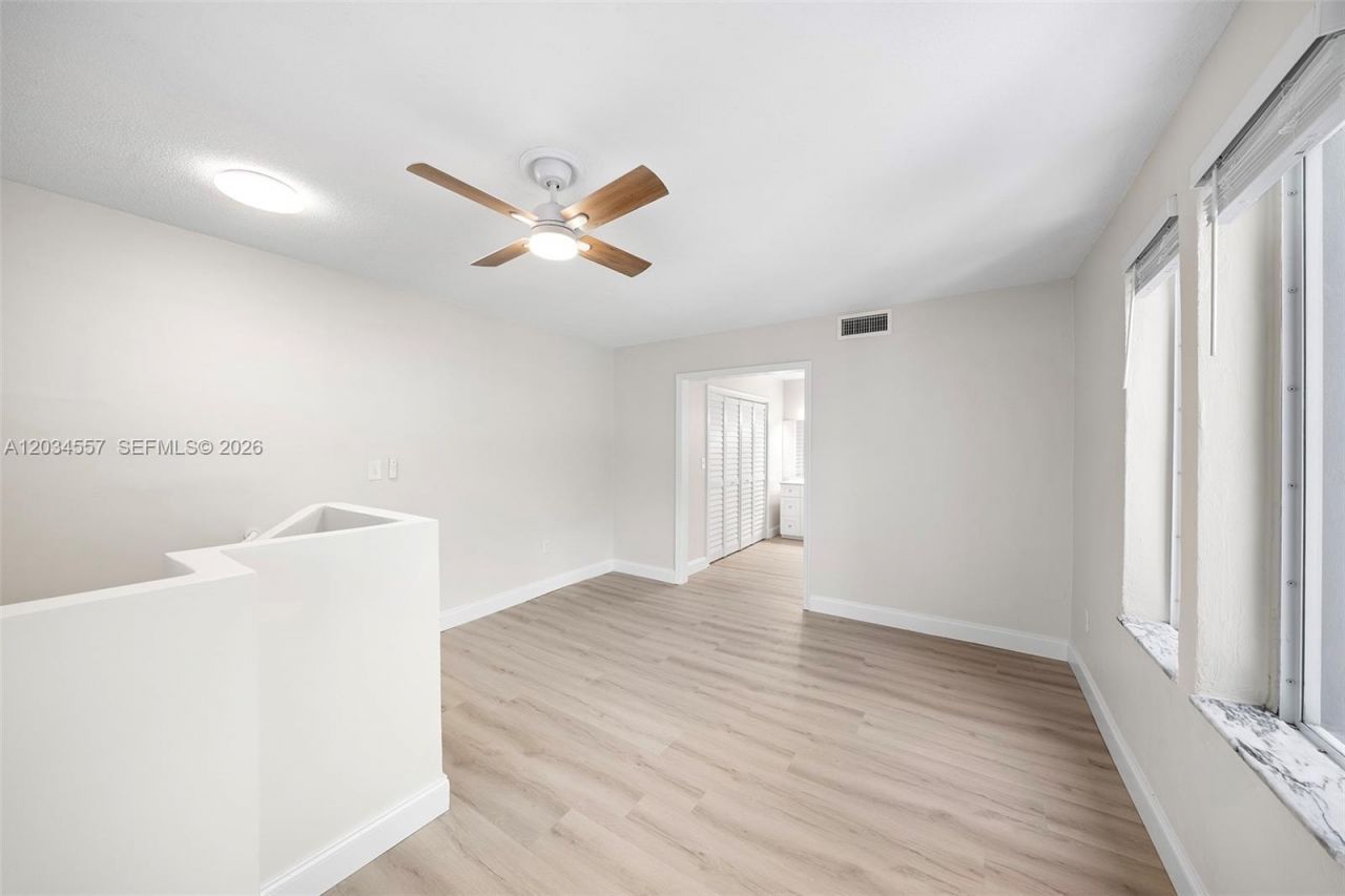 3025 Mary St, Unit 1, Miami, FL 33133 Photo