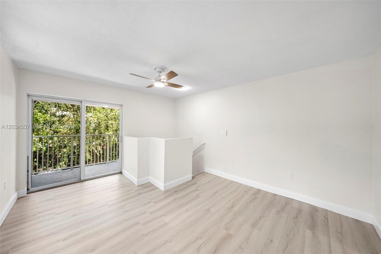 3025 Mary St, Unit 1, Miami, FL 33133 Photo