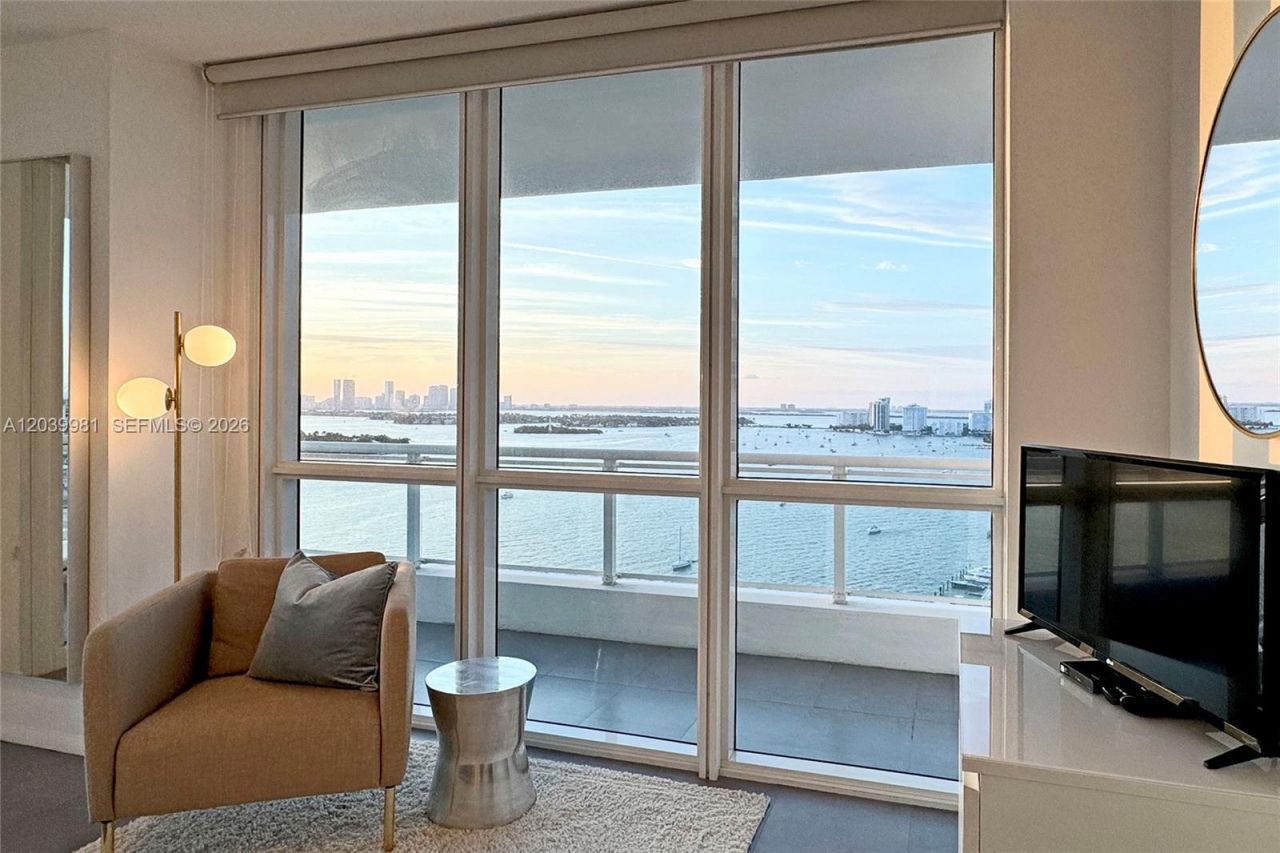 540 West Ave , Unit 2114, Miami Beach, FL 33139 Photo