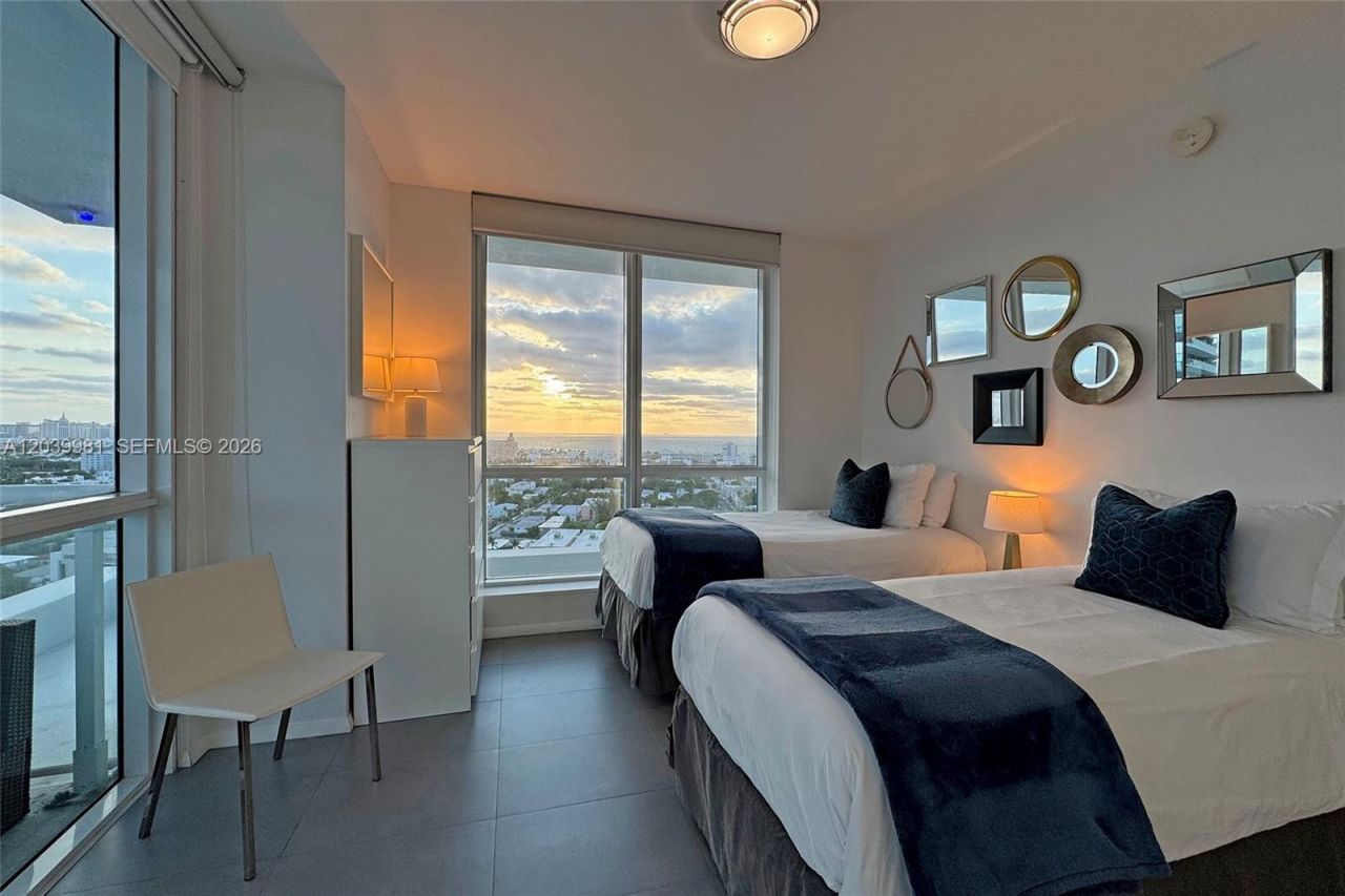 540 West Ave , Unit 2114, Miami Beach, FL 33139 Photo