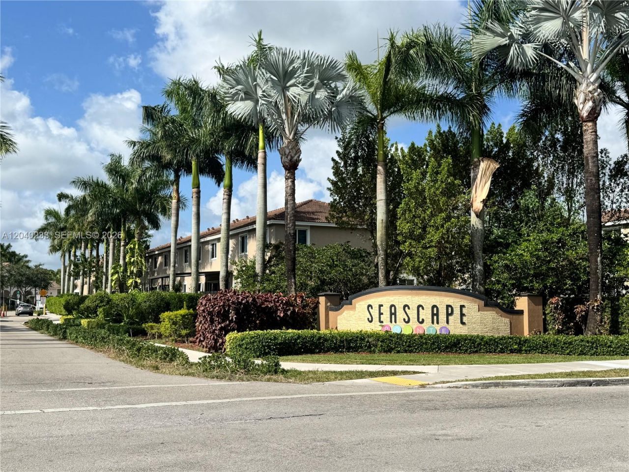 1019 SE 24th Ter, Homestead, FL 33035 Photo