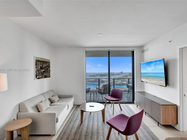 159 NE 6th St , Unit 3916, Miami, FL 33132