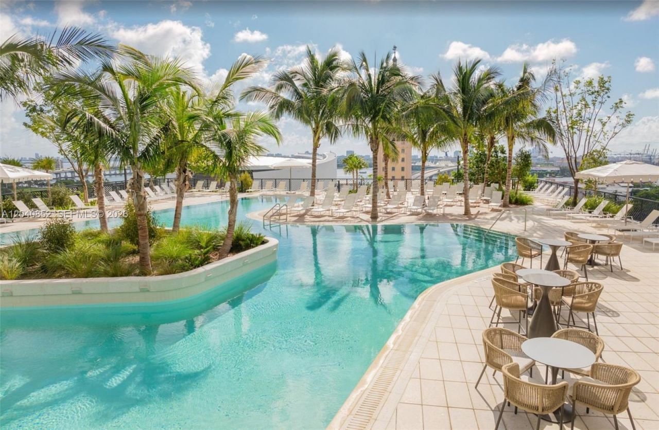 159 NE 6th St , Unit 3916, Miami, FL 33132 Photo