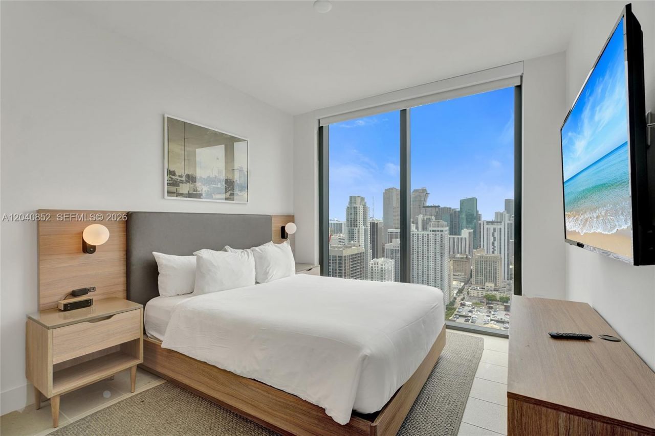 159 NE 6th St , Unit 3916, Miami, FL 33132 Photo