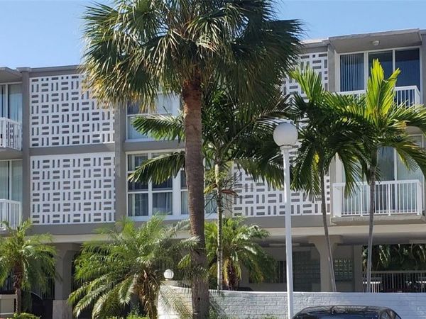 1080 99th St , Unit 323, Bay Harbor Islands, FL 33154