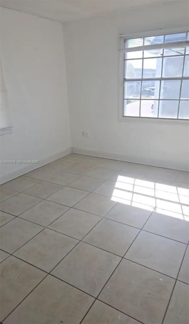 2777 L B Mcleod Rd , Unit C, Orlando, FL 32805 Photo
