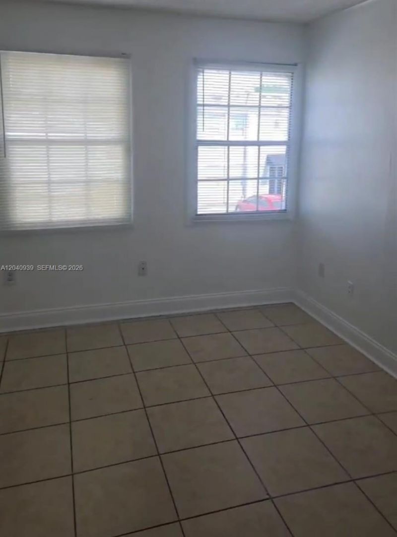 2777 L B Mcleod Rd , Unit C, Orlando, FL 32805 Photo