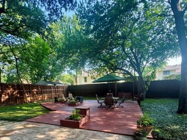 516 Woodhill Court , Grapevine, TX 76051