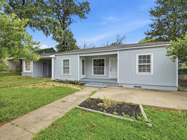 1105 W Hull Street, Denison, TX 75020