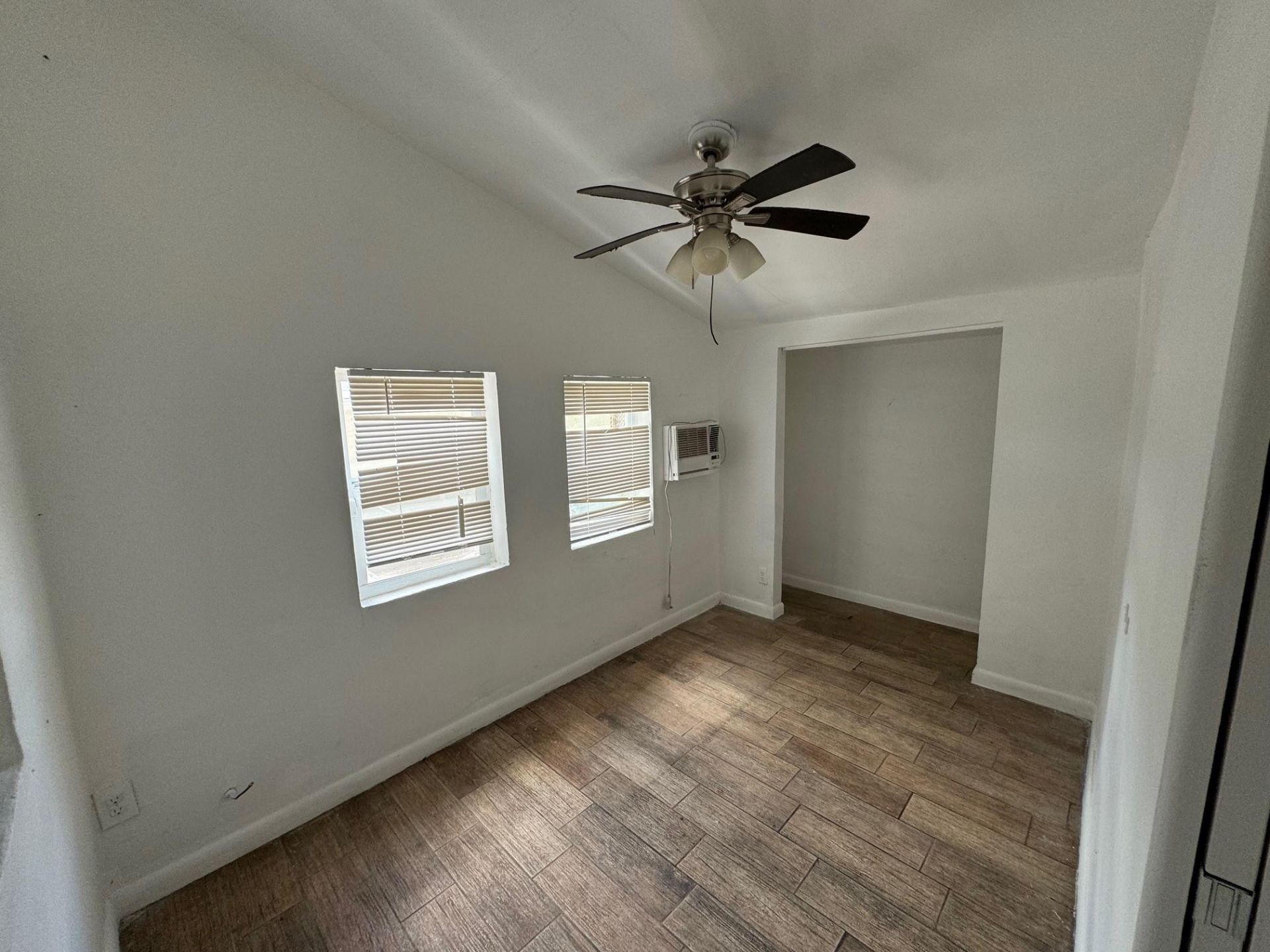 8261 NW 1st Place, Unit 3, Miami, FL 33150 Photo