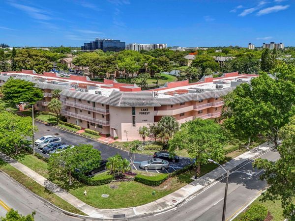 2850 Forest Hills Boulevard, Unit 212, Coral Springs, FL 33065