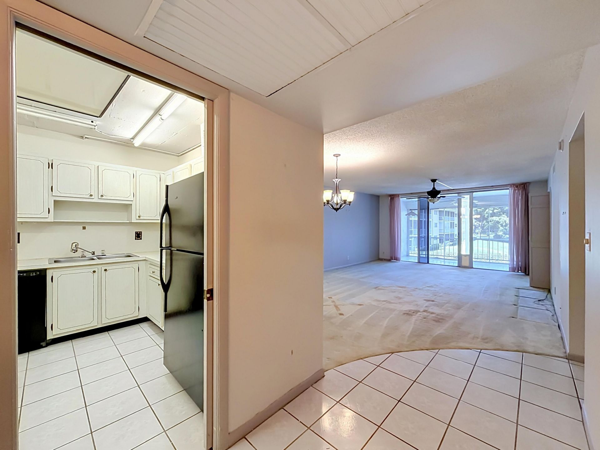 2850 Forest Hills Boulevard, Unit 212, Coral Springs, FL 33065 Photo