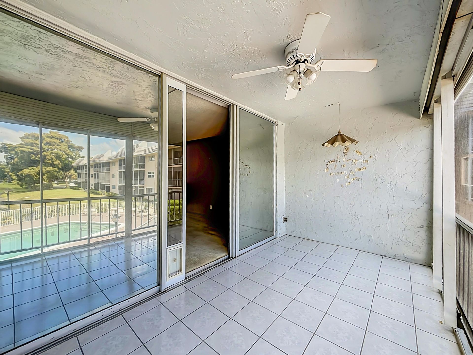2850 Forest Hills Boulevard, Unit 212, Coral Springs, FL 33065 Photo