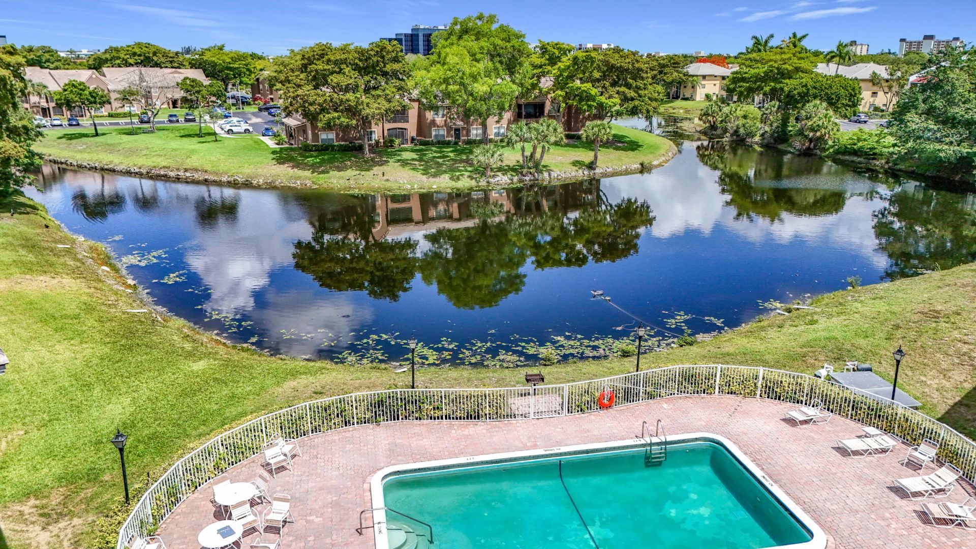 2850 Forest Hills Boulevard, Unit 212, Coral Springs, FL 33065 Photo