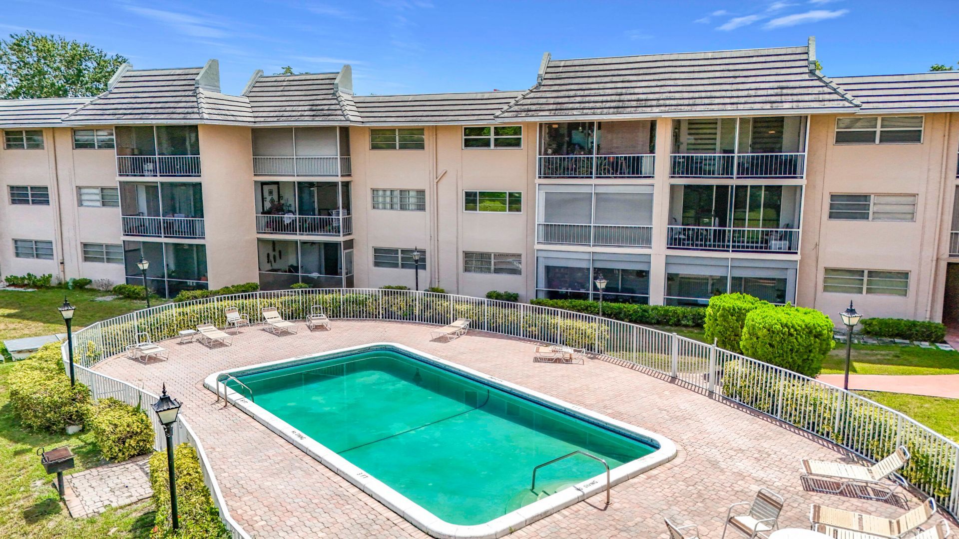 2850 Forest Hills Boulevard, Unit 212, Coral Springs, FL 33065 Photo