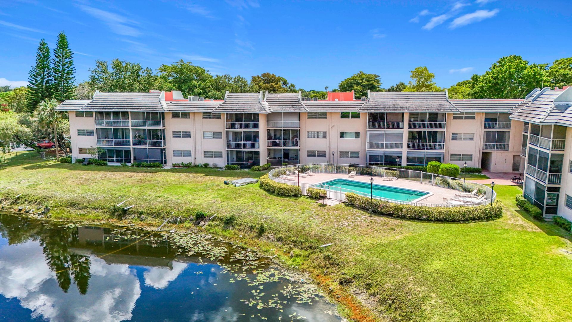 2850 Forest Hills Boulevard, Unit 212, Coral Springs, FL 33065 Photo