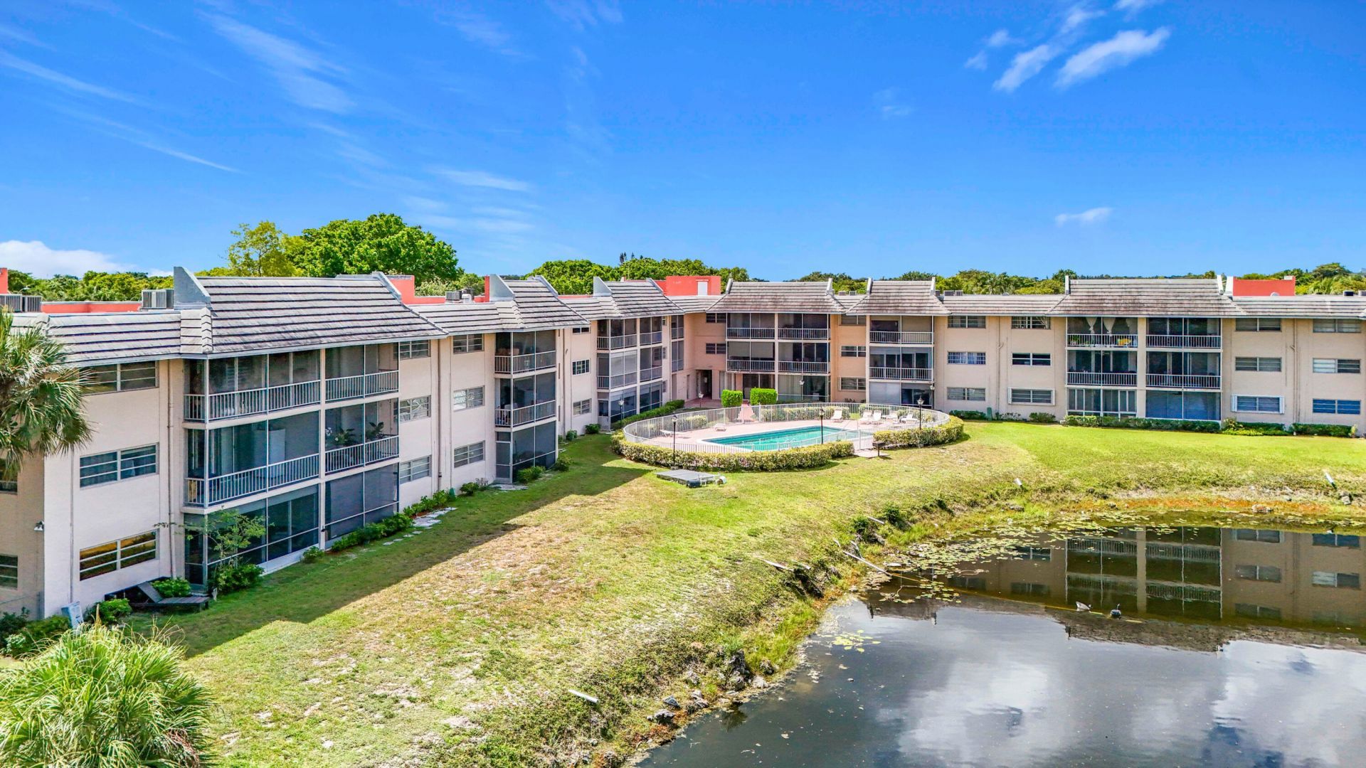 2850 Forest Hills Boulevard, Unit 212, Coral Springs, FL 33065 Photo