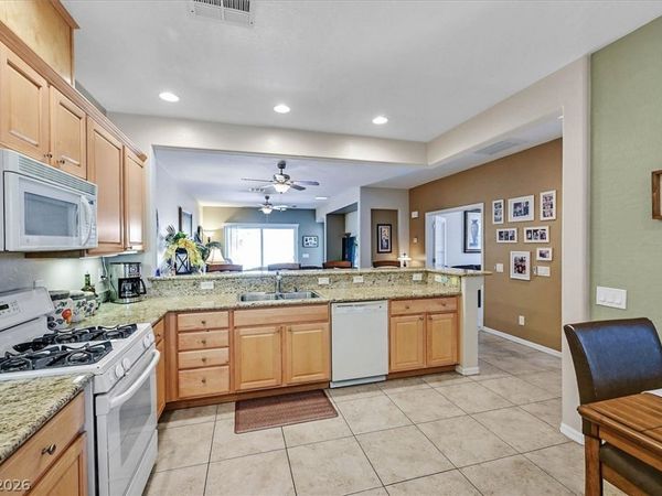 8932 Regatta Bay Place , Las Vegas, NV 89131