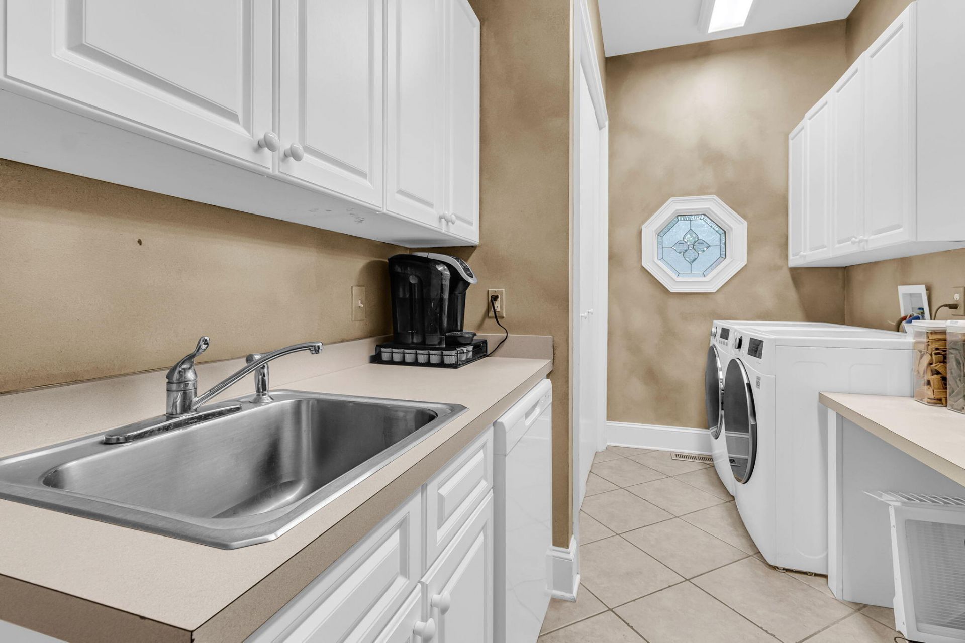 4923 Steeplechase Lane Photo 28