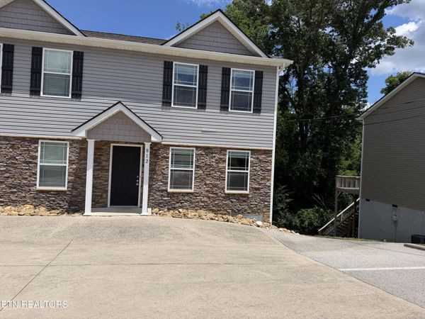 812 Bob Kirby Rd, Knoxville, TN 37923